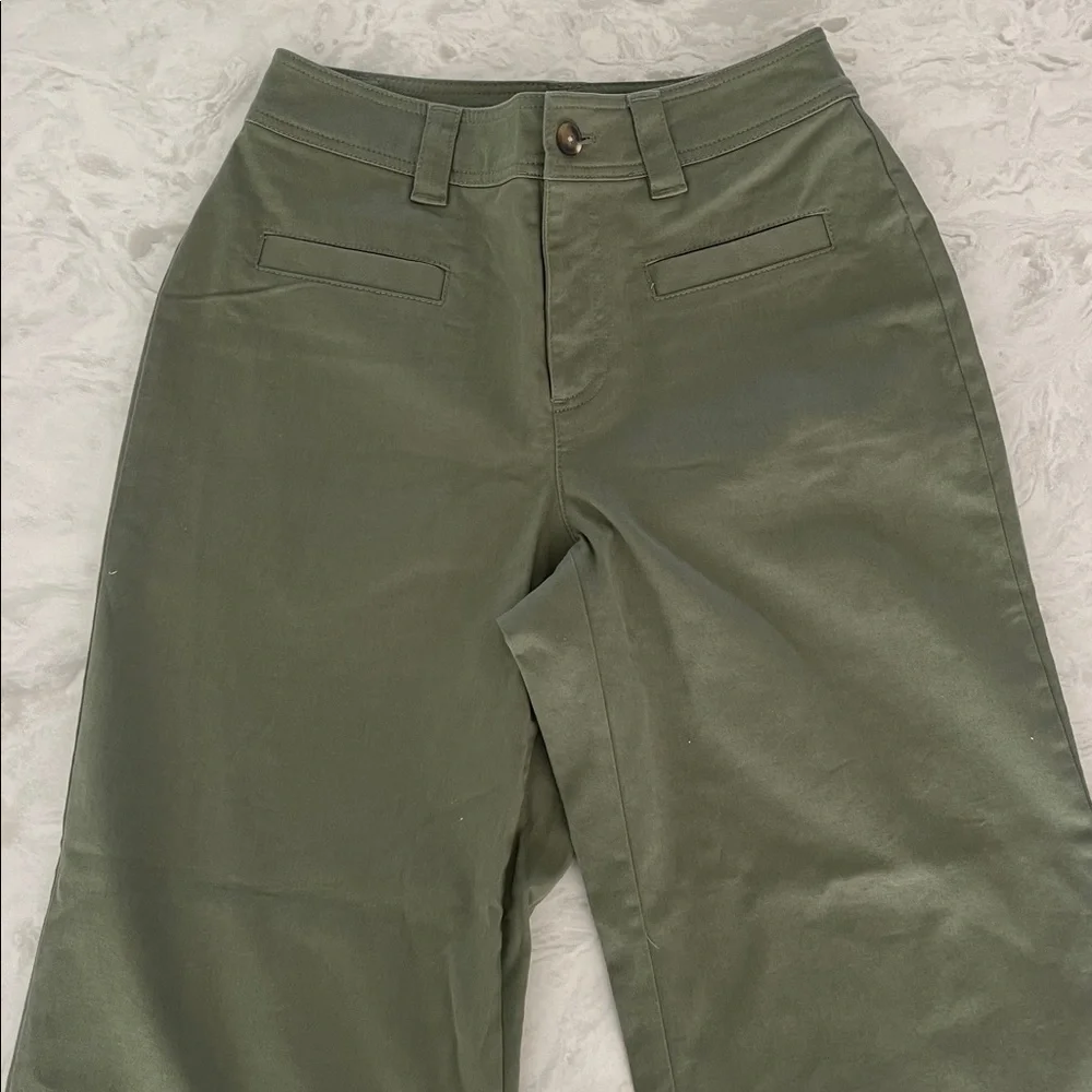 On 34th Women's High-Rise Wide-Leg Chino Pants Green size 2 - Picture 2 of 16